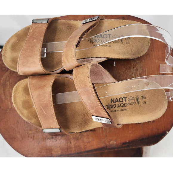 NAOT Slide Leather Comfort Casual Sandals Ladies 5 - Picture 3 of 8